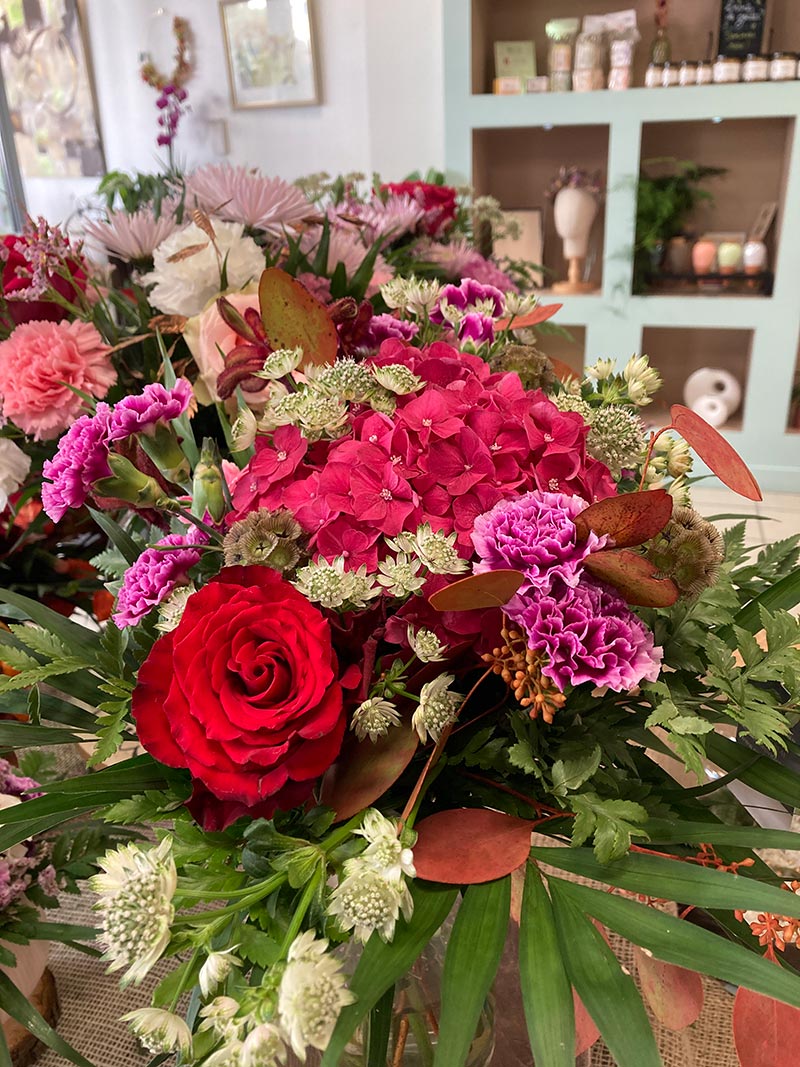 Bouquet automnal à offrir pour une belle occasion, imaginé par Pom’Violette